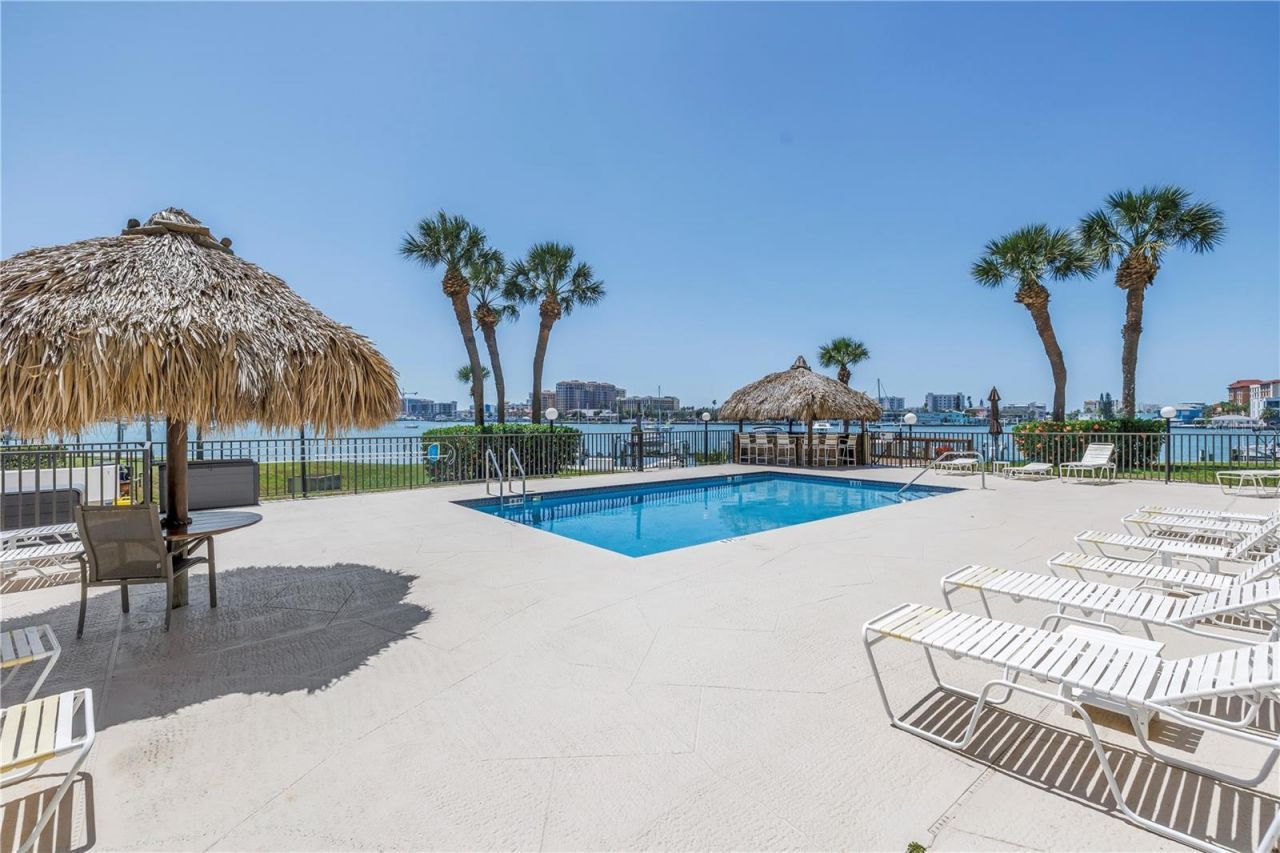 650 Island Way, Unit 204, Clearwater Beach, FL 33767 Photo