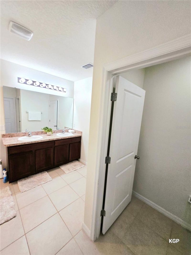 12021 Gillingham Harbor Lane, Gibsonton, FL 33534 Photo