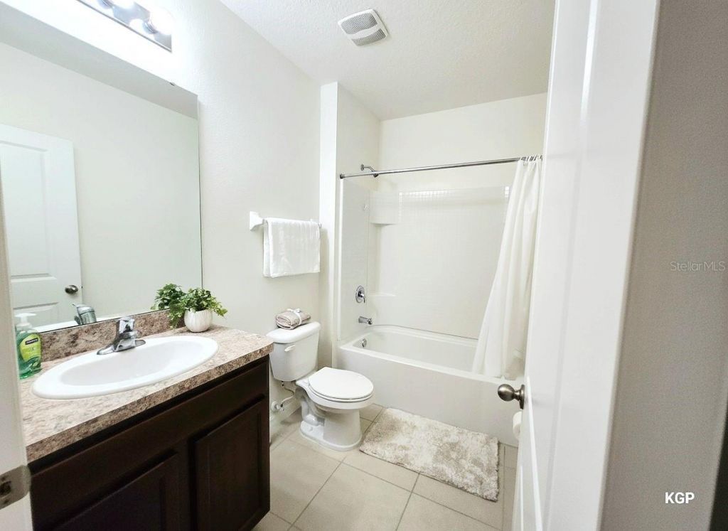12021 Gillingham Harbor Lane, Gibsonton, FL 33534 Photo