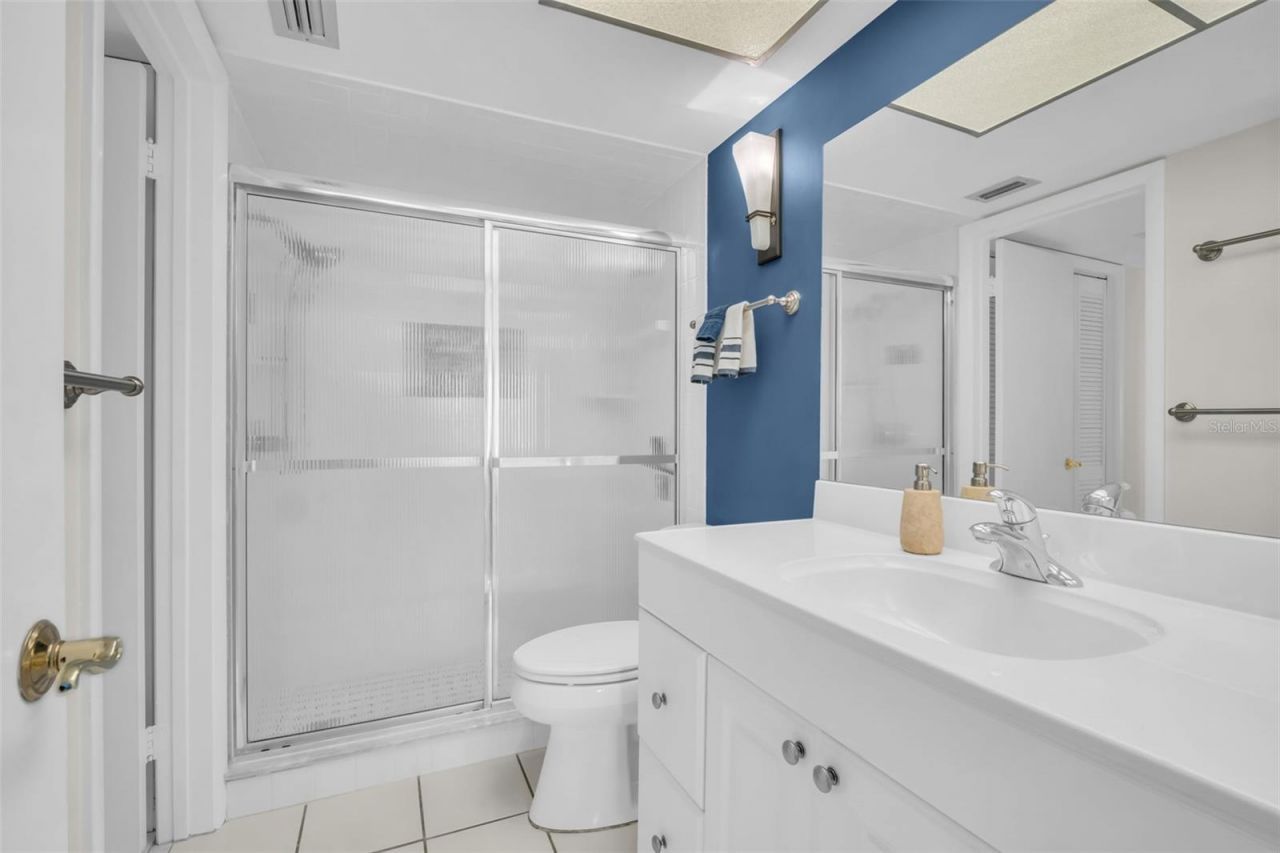 4900 Brittany Drive S, Unit 1405, Saint Petersburg, FL 33715 Photo