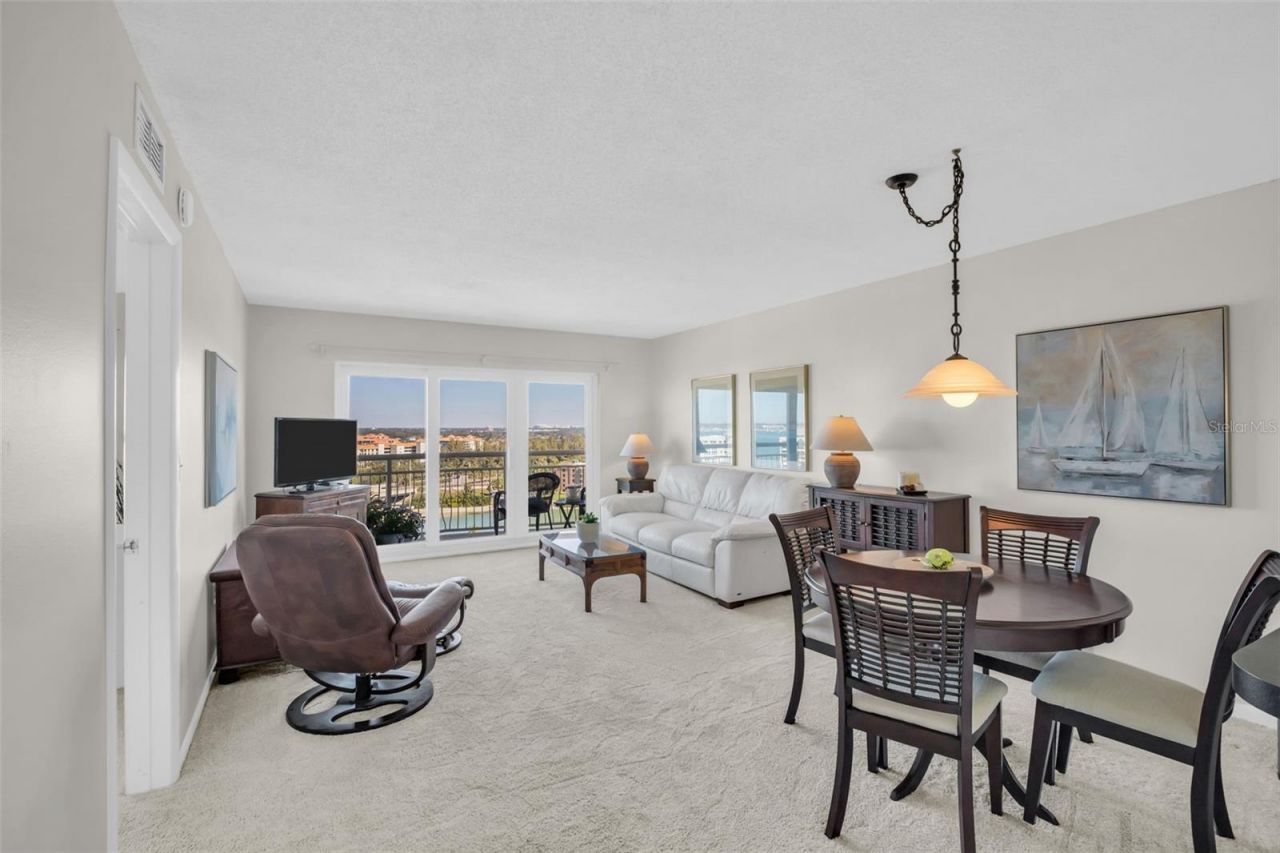 4900 Brittany Drive S, Unit 1405, Saint Petersburg, FL 33715 Photo