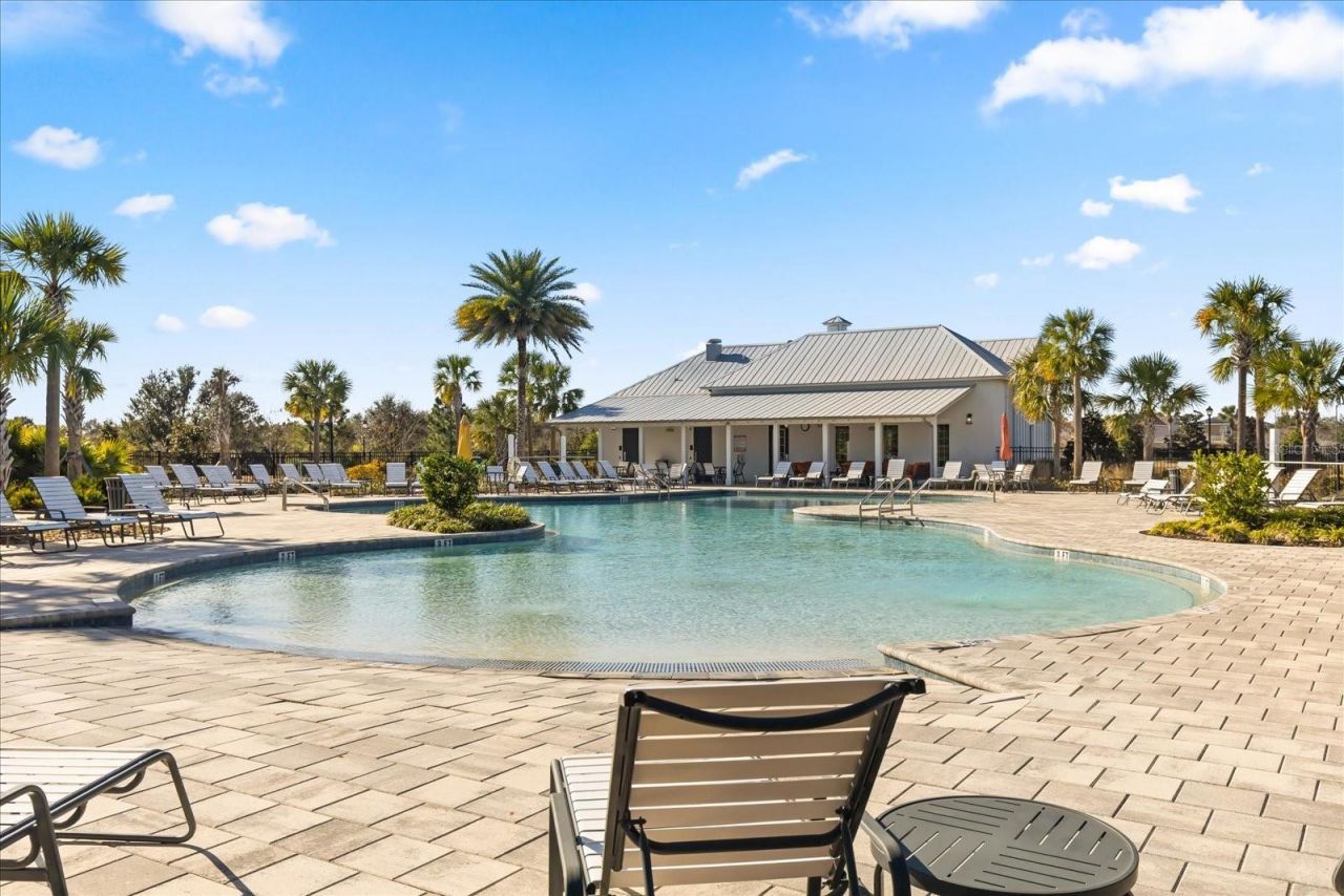 5640 Wandering Willow Drive, Wesley Chapel, FL 33545 Photo