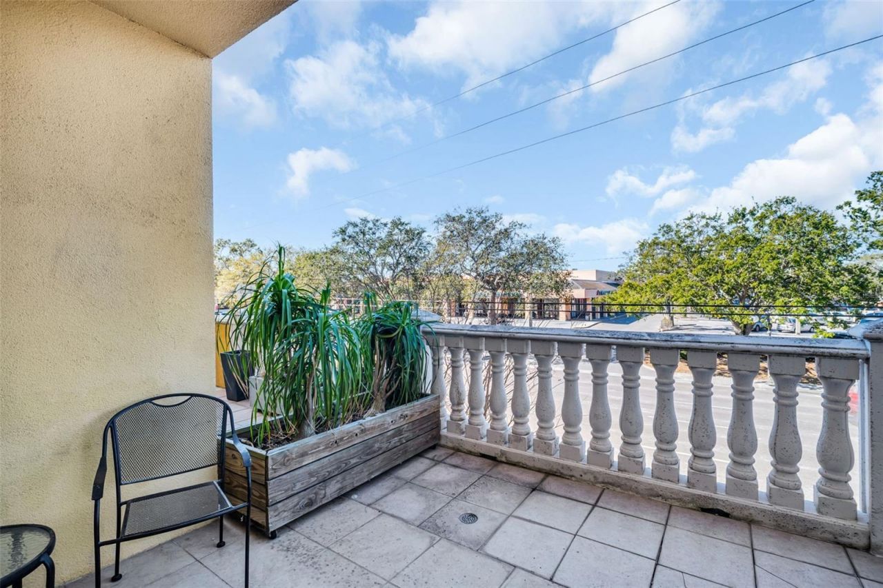 316 8th Street S, Unit 104, Saint Petersburg, FL 33701 Photo