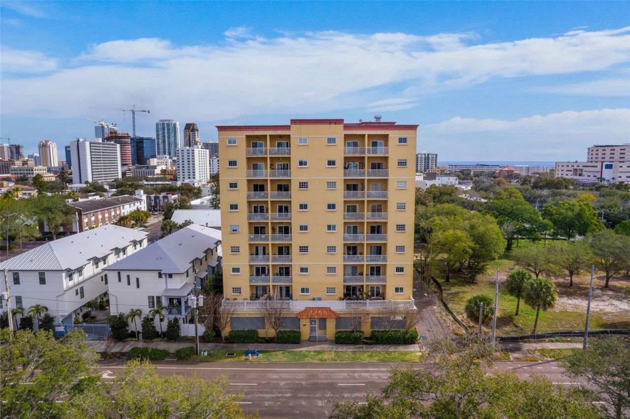 316 8th Street S, Unit 104, Saint Petersburg, FL 33701 Photo