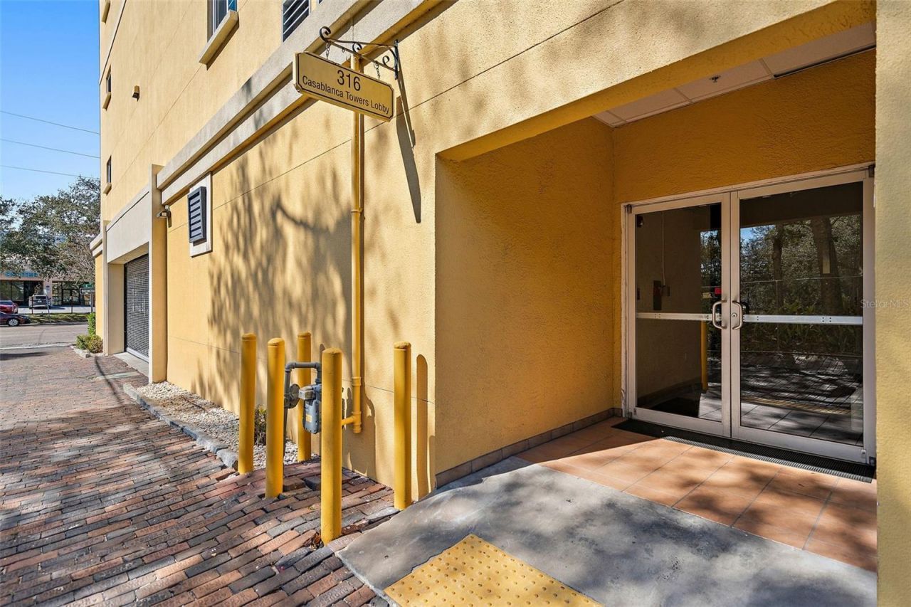 316 8th Street S, Unit 104, Saint Petersburg, FL 33701 Photo