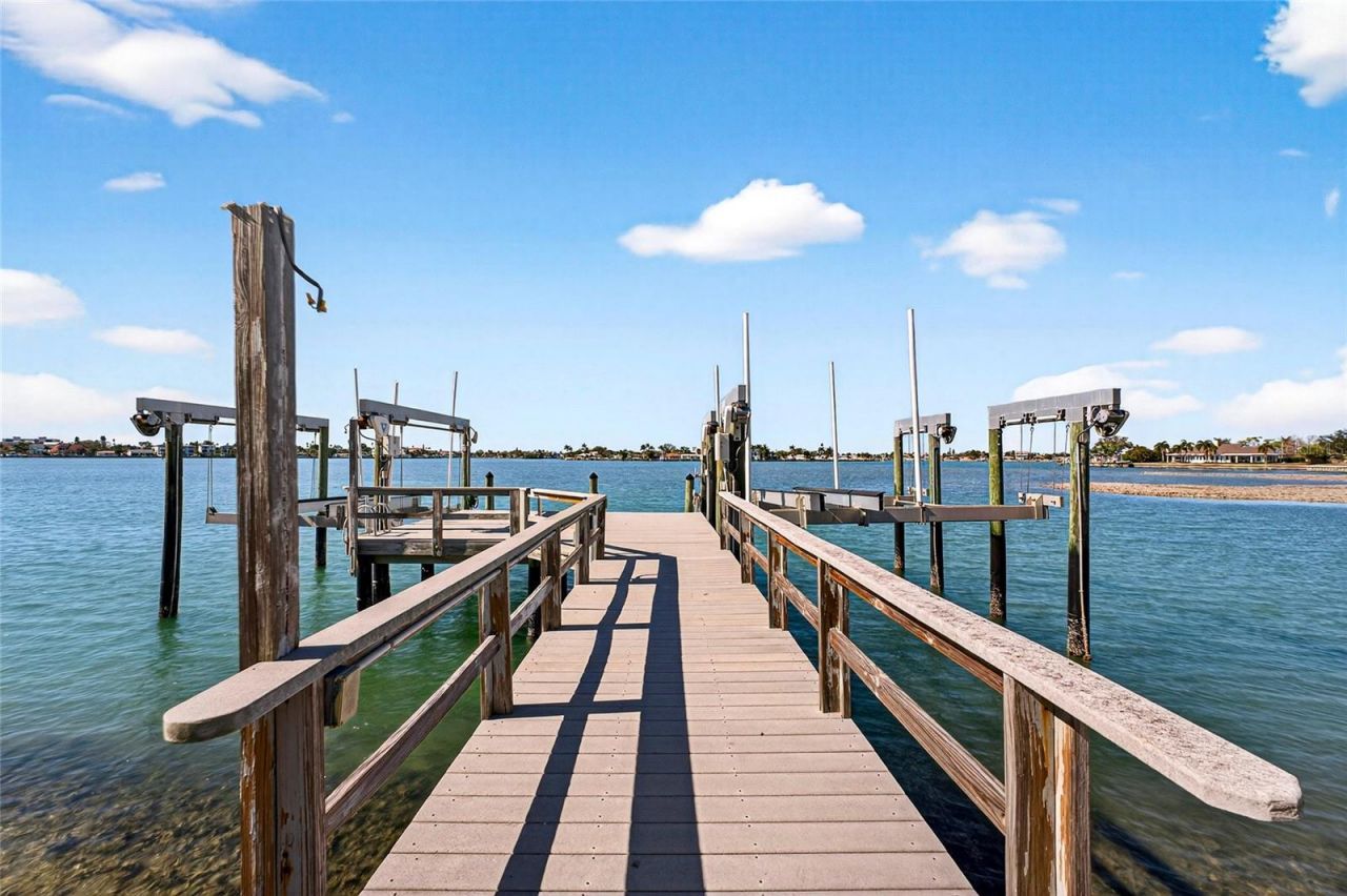 2326 Seton Lane, Largo, FL 33774 Photo