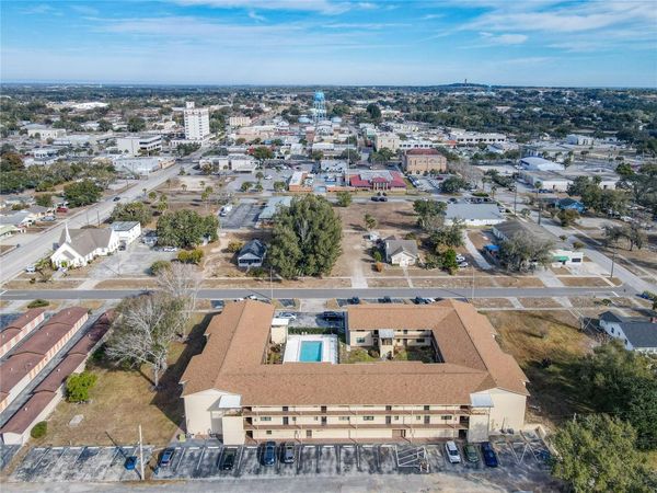 130 E JOHNSON AVENUE, Unit 206, LAKE WALES, FL 33853