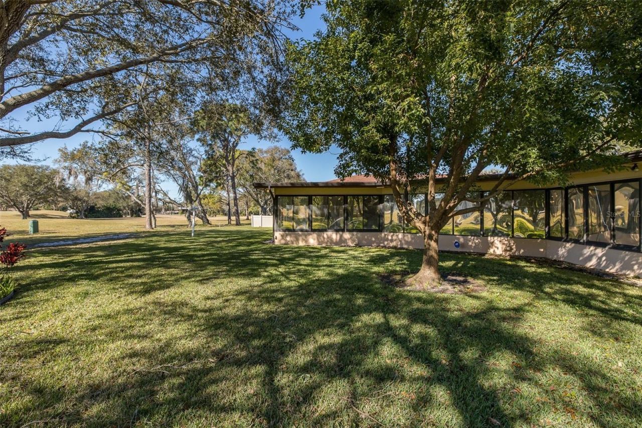 2721 Northridge Drive E, Clearwater, FL 33761 Photo