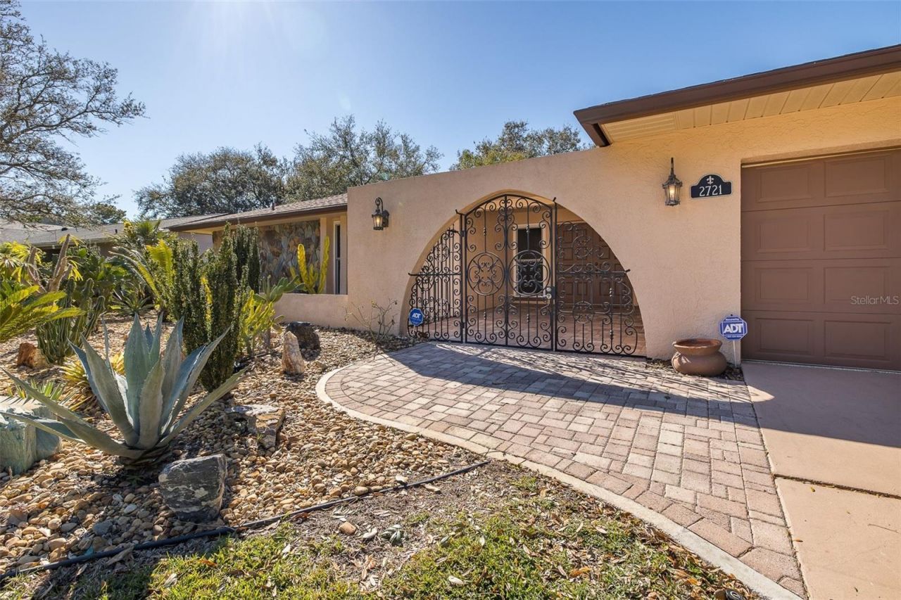 2721 Northridge Drive E, Clearwater, FL 33761 Photo