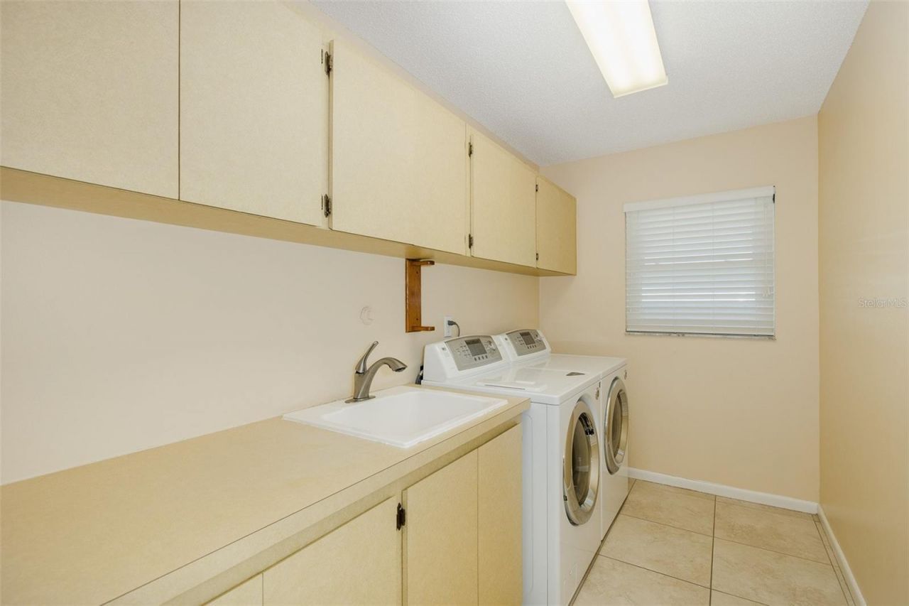 2721 Northridge Drive E, Clearwater, FL 33761 Photo