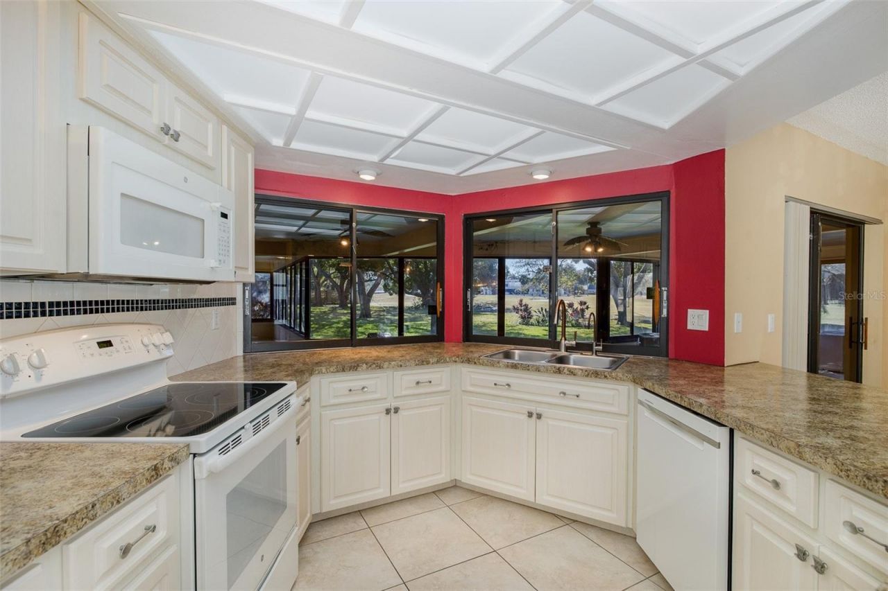 2721 Northridge Drive E, Clearwater, FL 33761 Photo