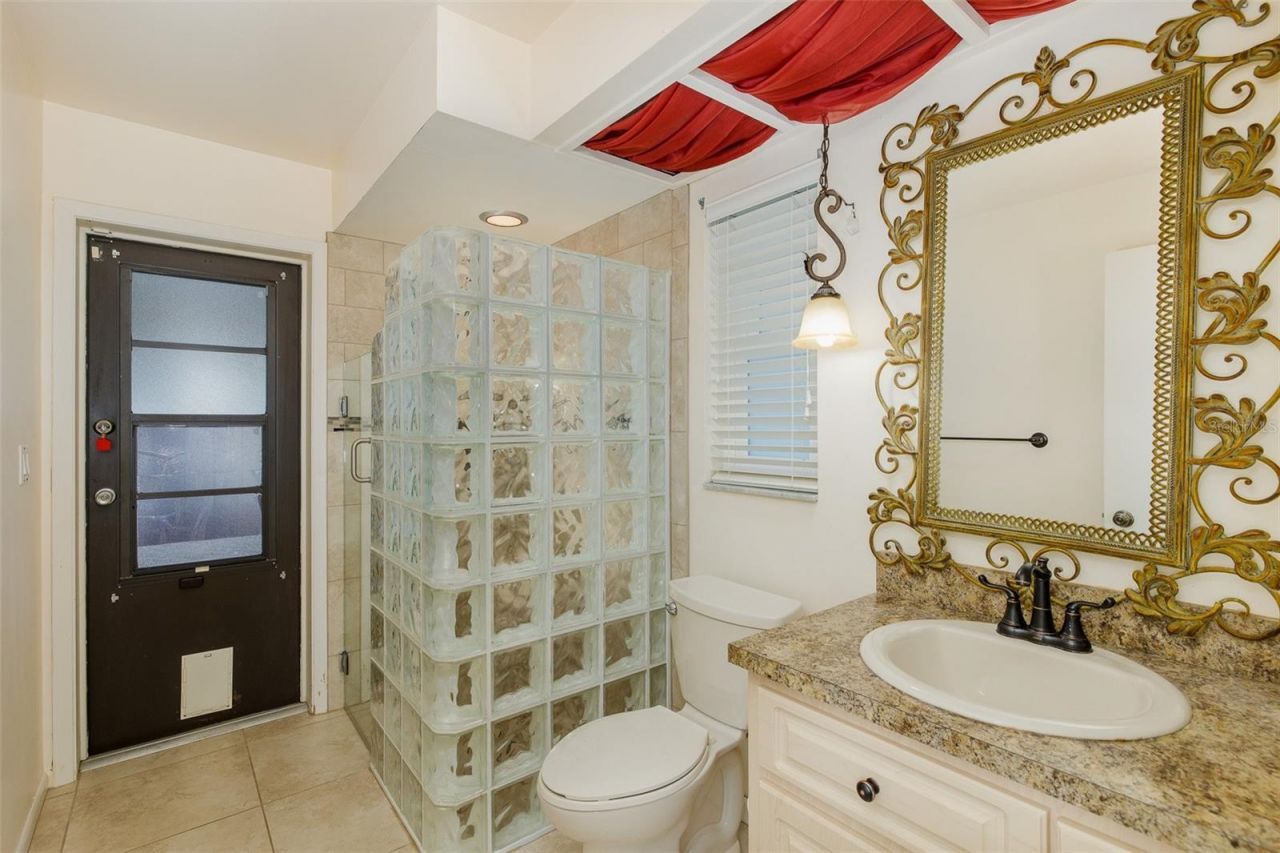 2721 Northridge Drive E, Clearwater, FL 33761 Photo