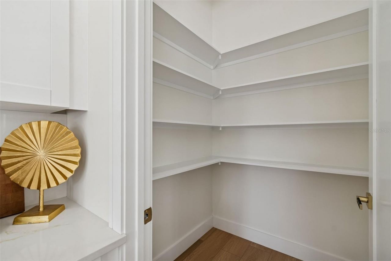 4714 W Leila Avenue, Tampa, FL 33616 Photo