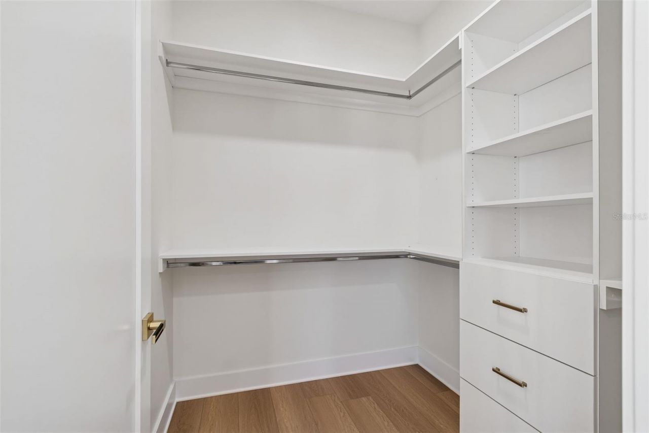 4714 W Leila Avenue, Tampa, FL 33616 Photo