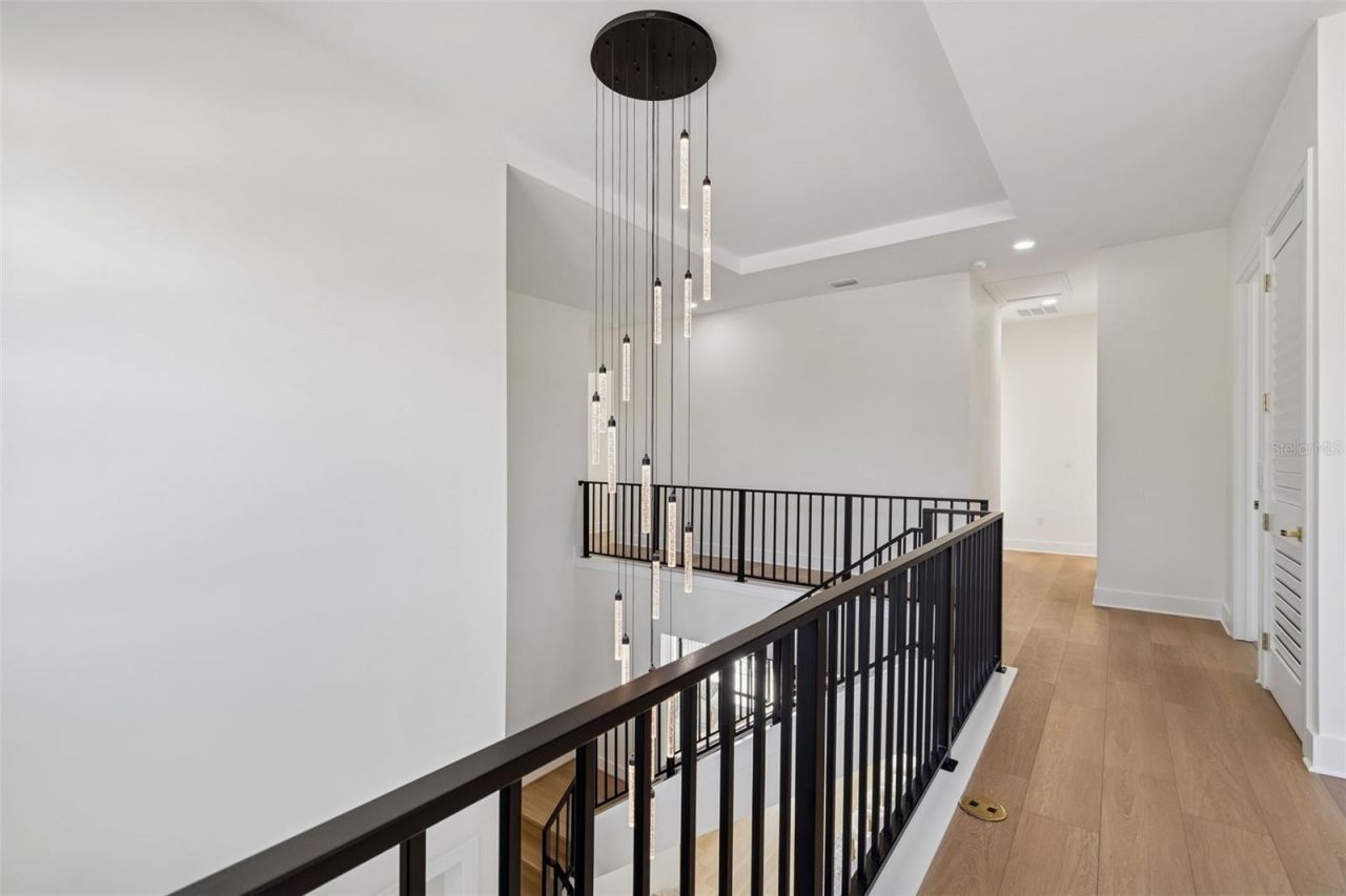 4714 W Leila Avenue, Tampa, FL 33616 Photo