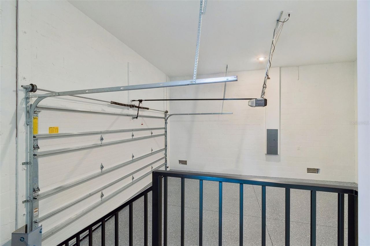 4714 W Leila Avenue, Tampa, FL 33616 Photo