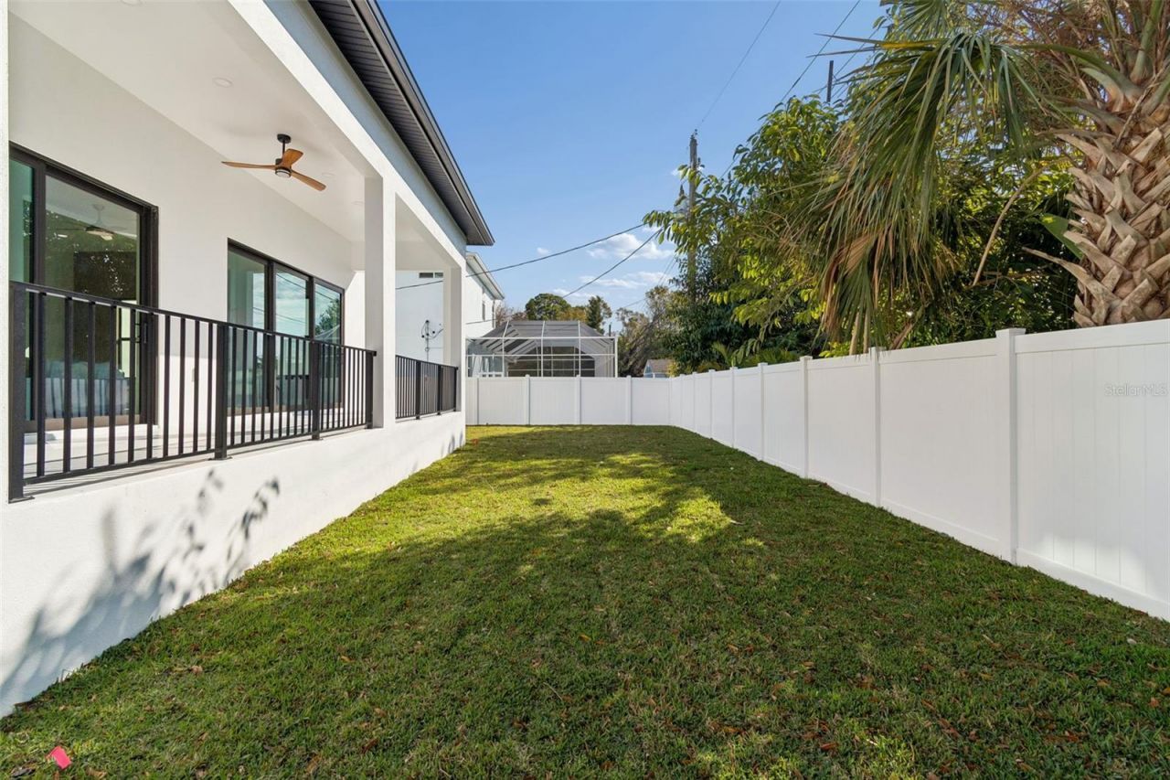 4714 W Leila Avenue, Tampa, FL 33616 Photo