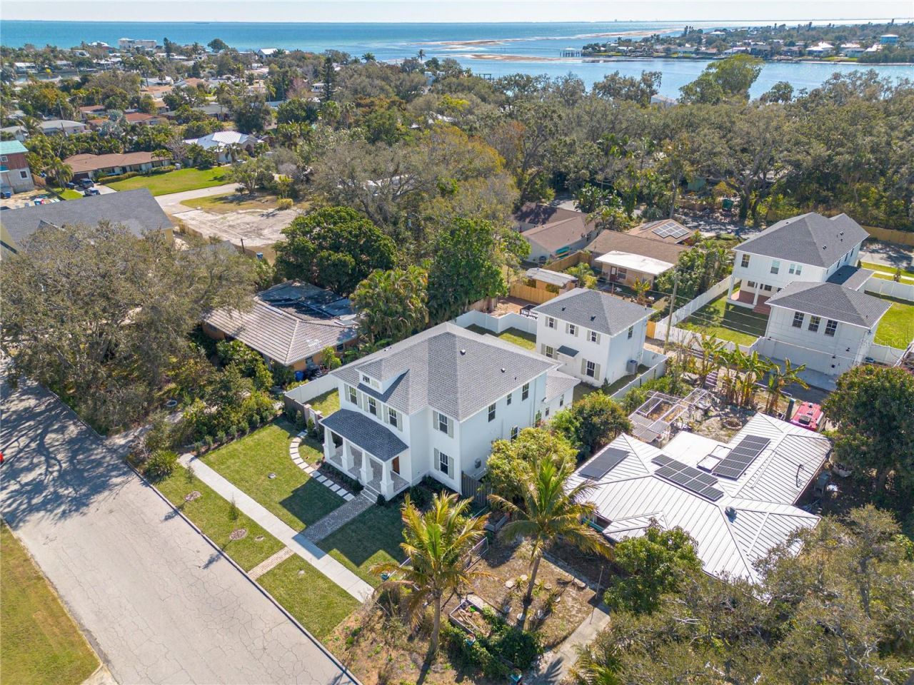 246 23rd Avenue Se, Saint Petersburg, FL 33705 Photo