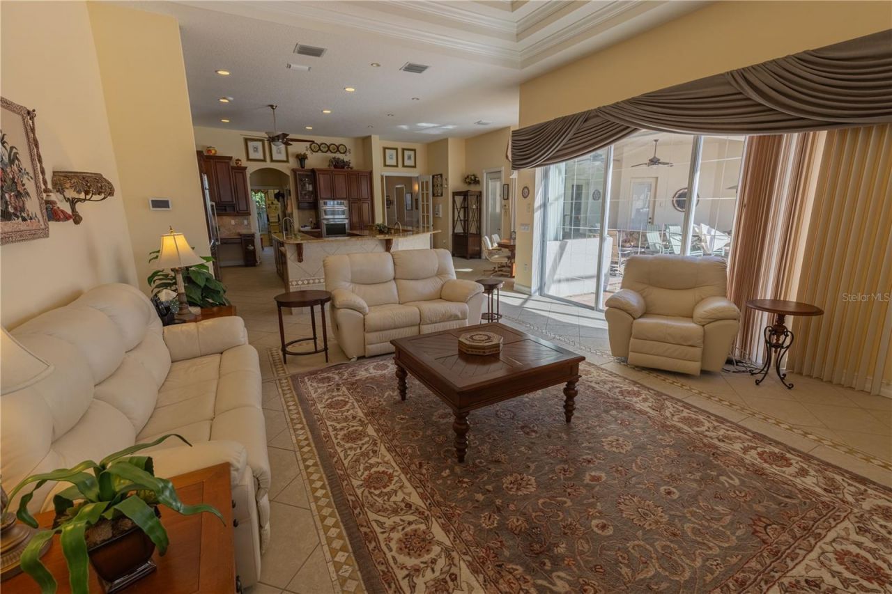 13717 Canterfield Drive, Riverview, FL 33579 Photo