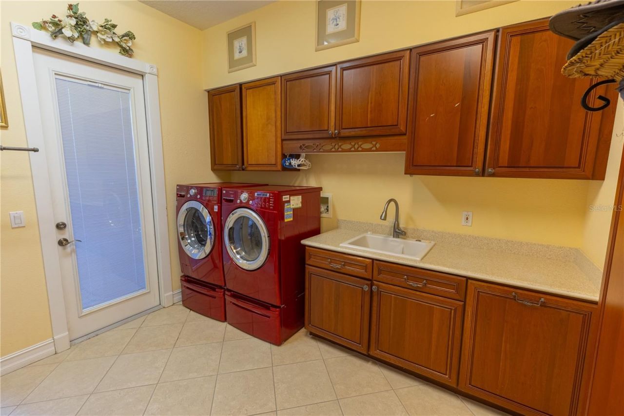 13717 Canterfield Drive, Riverview, FL 33579 Photo