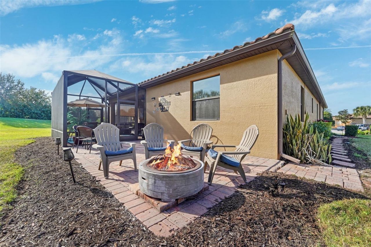 7156 Marsh View Terrace, Bradenton, FL 34212 Photo