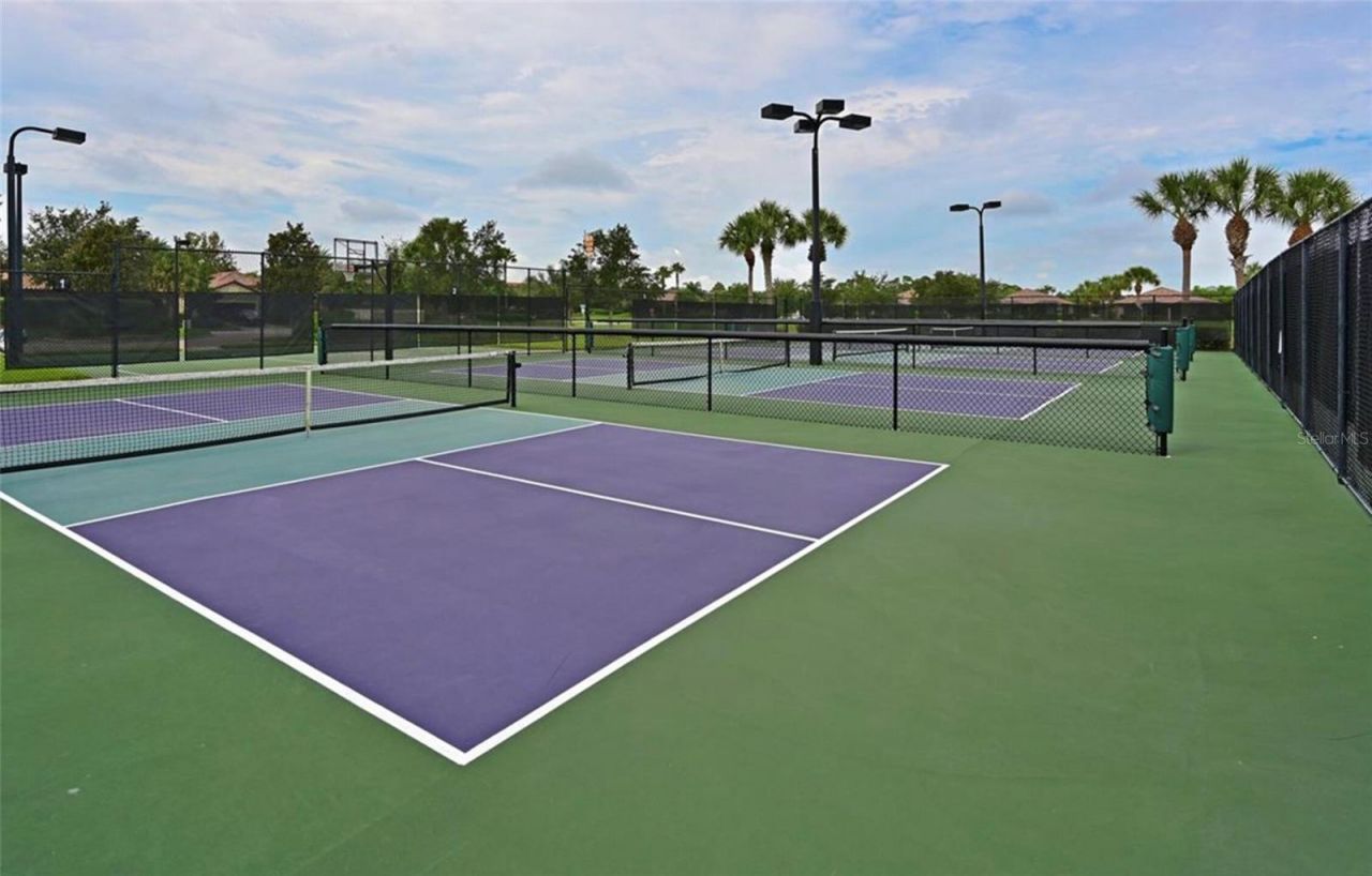 7156 Marsh View Terrace, Bradenton, FL 34212 Photo