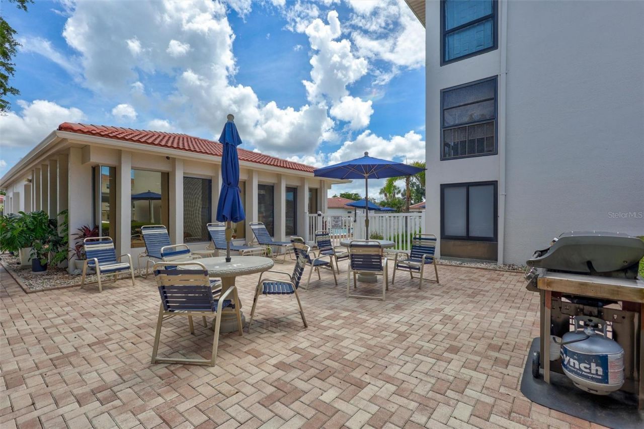 191 Vista Hermosa Circle, Sarasota, FL 34242 Photo