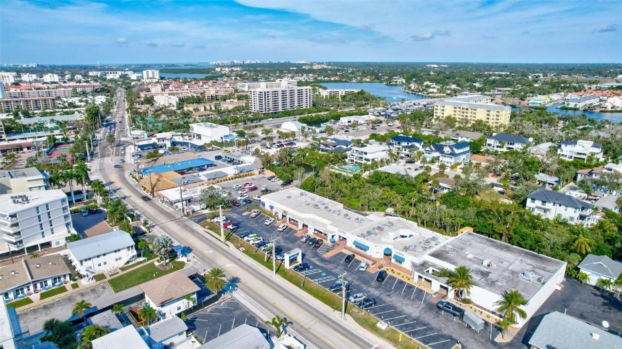 191 Vista Hermosa Circle, Sarasota, FL 34242 Photo