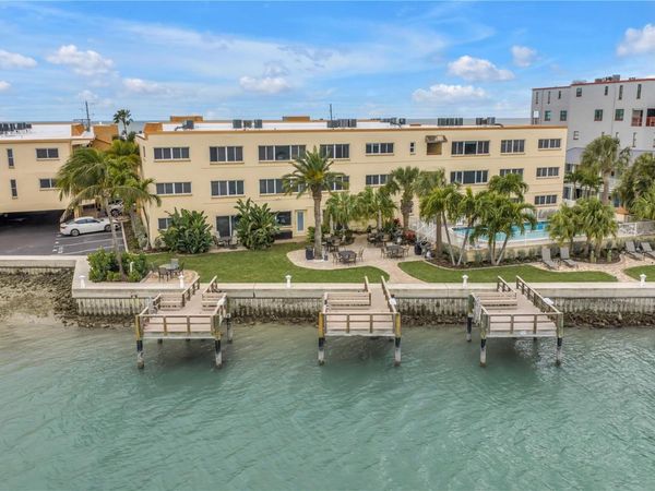 10265 GULF BOULEVARD, Unit B315, ST PETERSBURG, FL 33706