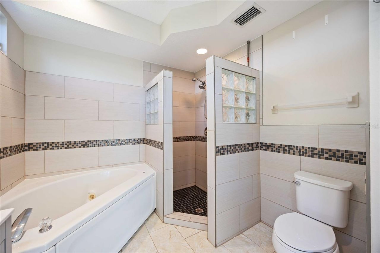 6905 Arbor Oaks Ct, Bradenton, FL 34209 Photo