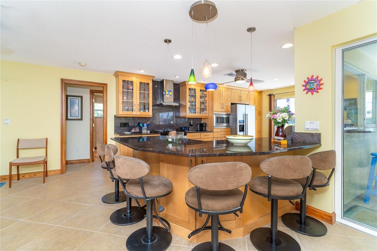 471 Capri Isles Court, Punta Gorda, FL 33950 Photo