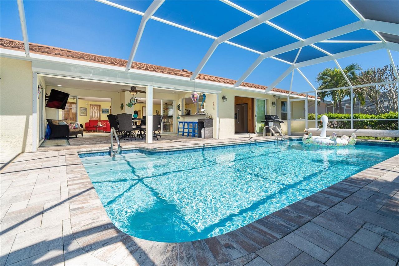 471 Capri Isles Court, Punta Gorda, FL 33950 Photo