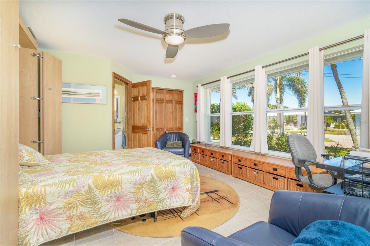 471 Capri Isles Court, Punta Gorda, FL 33950 Photo