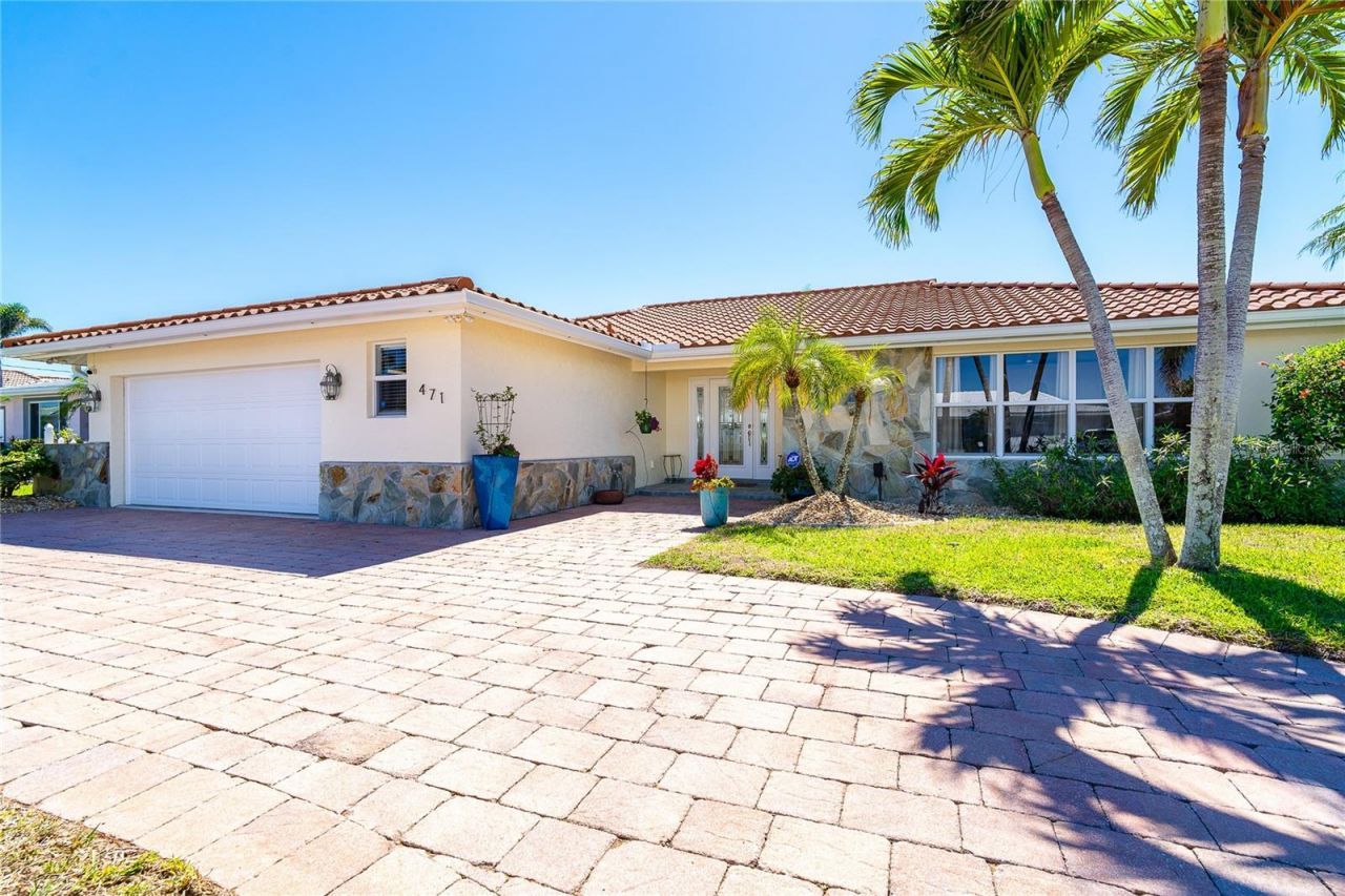 471 Capri Isles Court, Punta Gorda, FL 33950 Photo