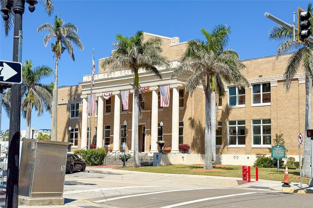 471 Capri Isles Court, Punta Gorda, FL 33950 Photo