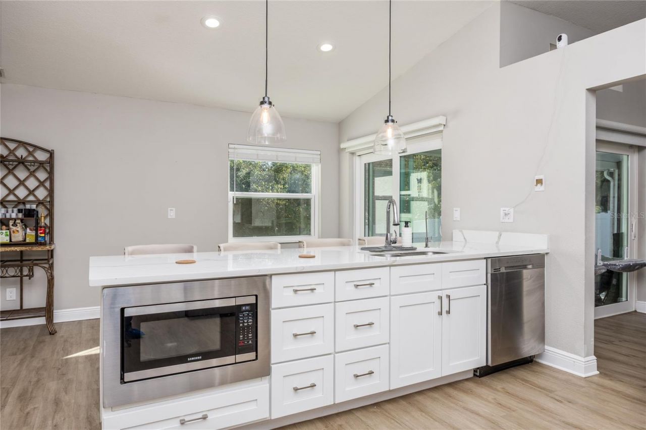 9693 58th Street N, Pinellas Park, FL 33782 Photo