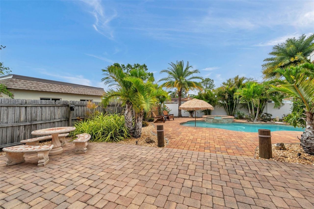 4815 Plantation Drive, Tampa, FL 33615 Photo