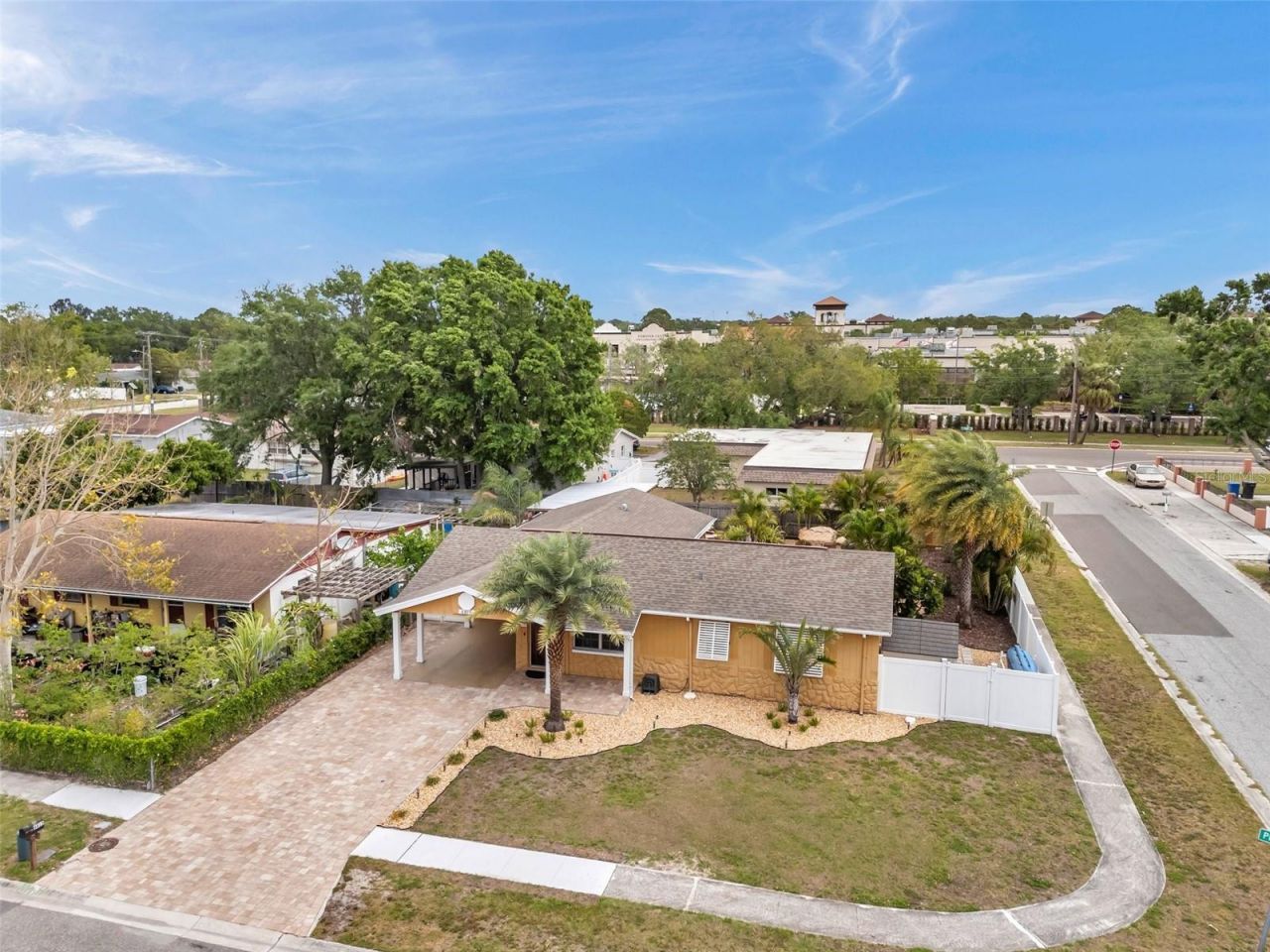 4815 Plantation Drive, Tampa, FL 33615 Photo