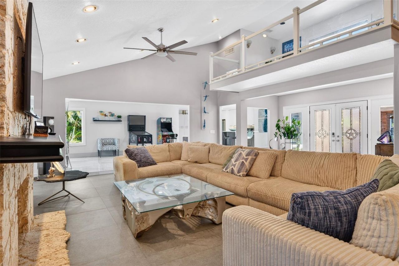 2392 Landings Circle, Bradenton, FL 34209 Photo