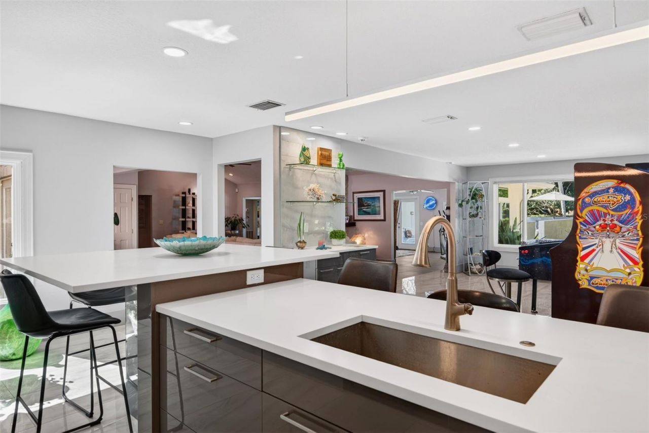 2392 Landings Circle, Bradenton, FL 34209 Photo