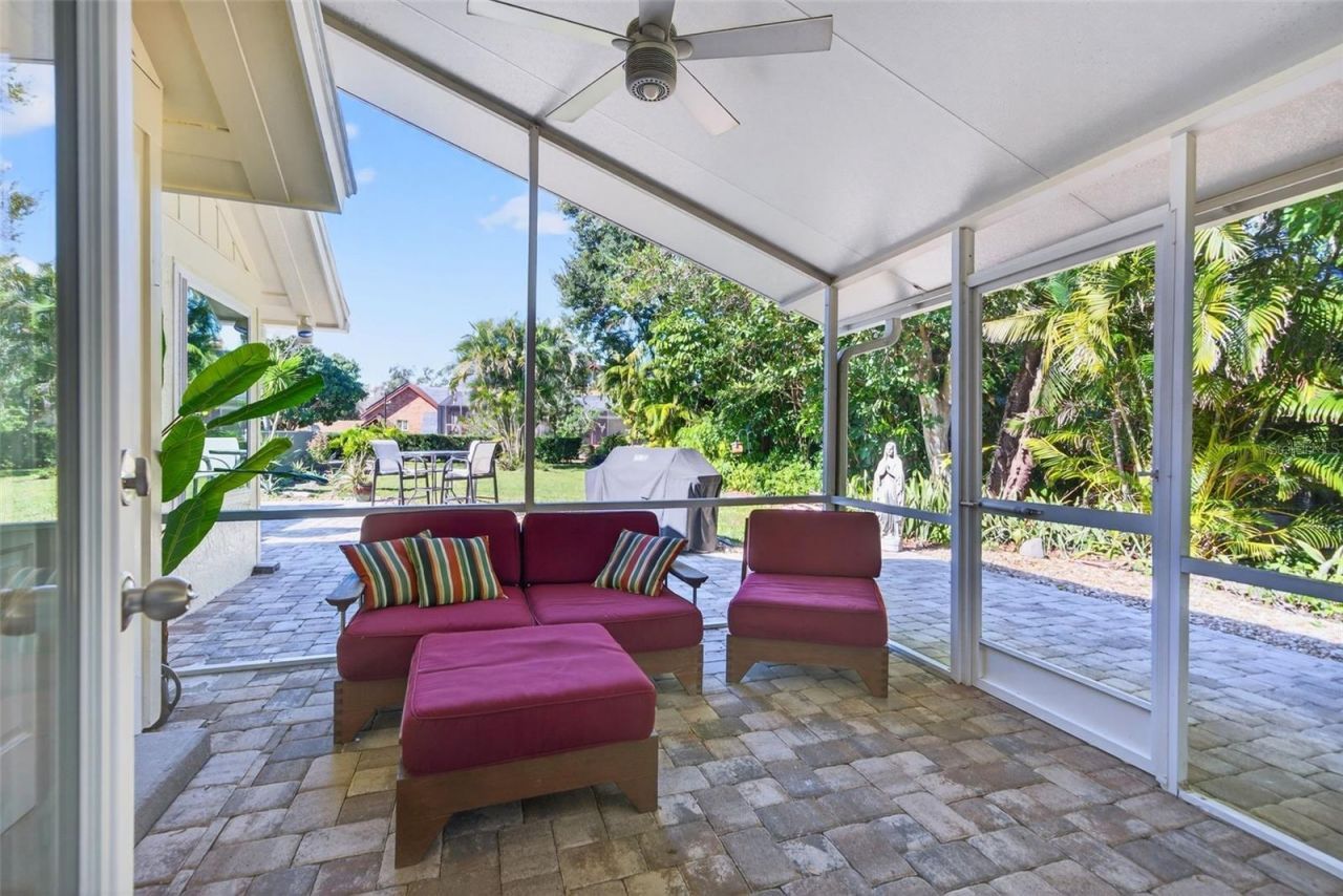 2392 Landings Circle, Bradenton, FL 34209 Photo