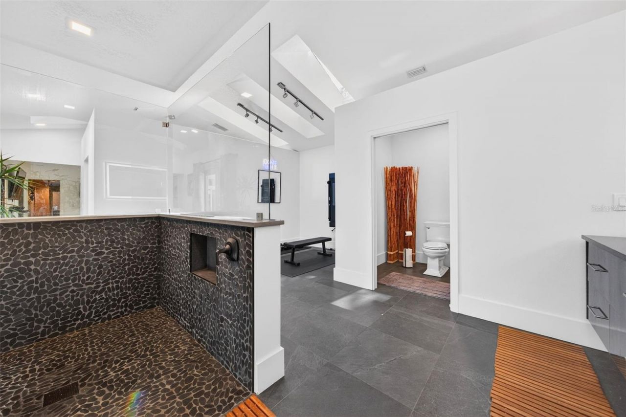 2392 Landings Circle, Bradenton, FL 34209 Photo