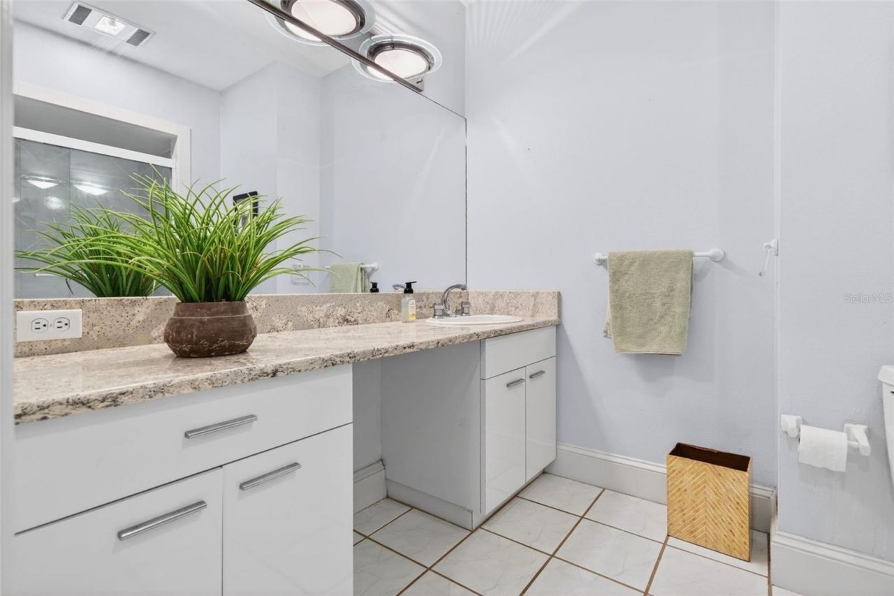 2392 Landings Circle, Bradenton, FL 34209 Photo