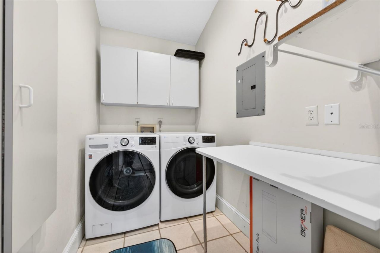 2392 Landings Circle, Bradenton, FL 34209 Photo