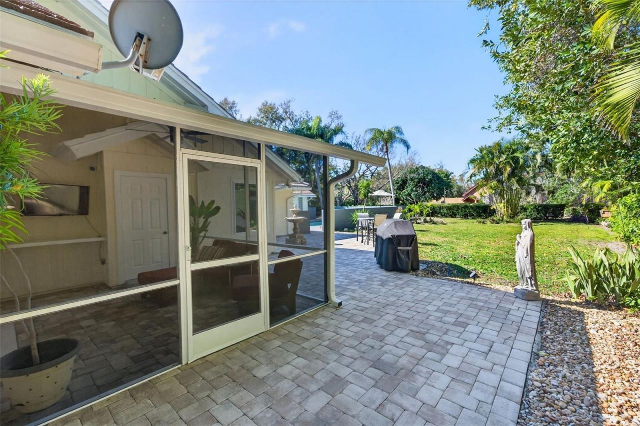 2392 Landings Circle, Bradenton, FL 34209 Photo