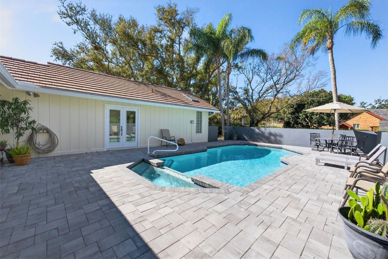 2392 Landings Circle, Bradenton, FL 34209 Photo