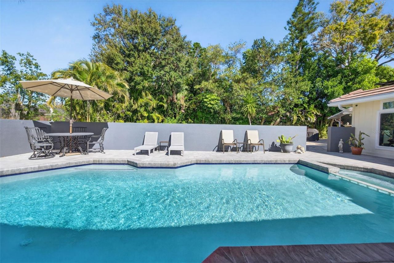 2392 Landings Circle, Bradenton, FL 34209 Photo