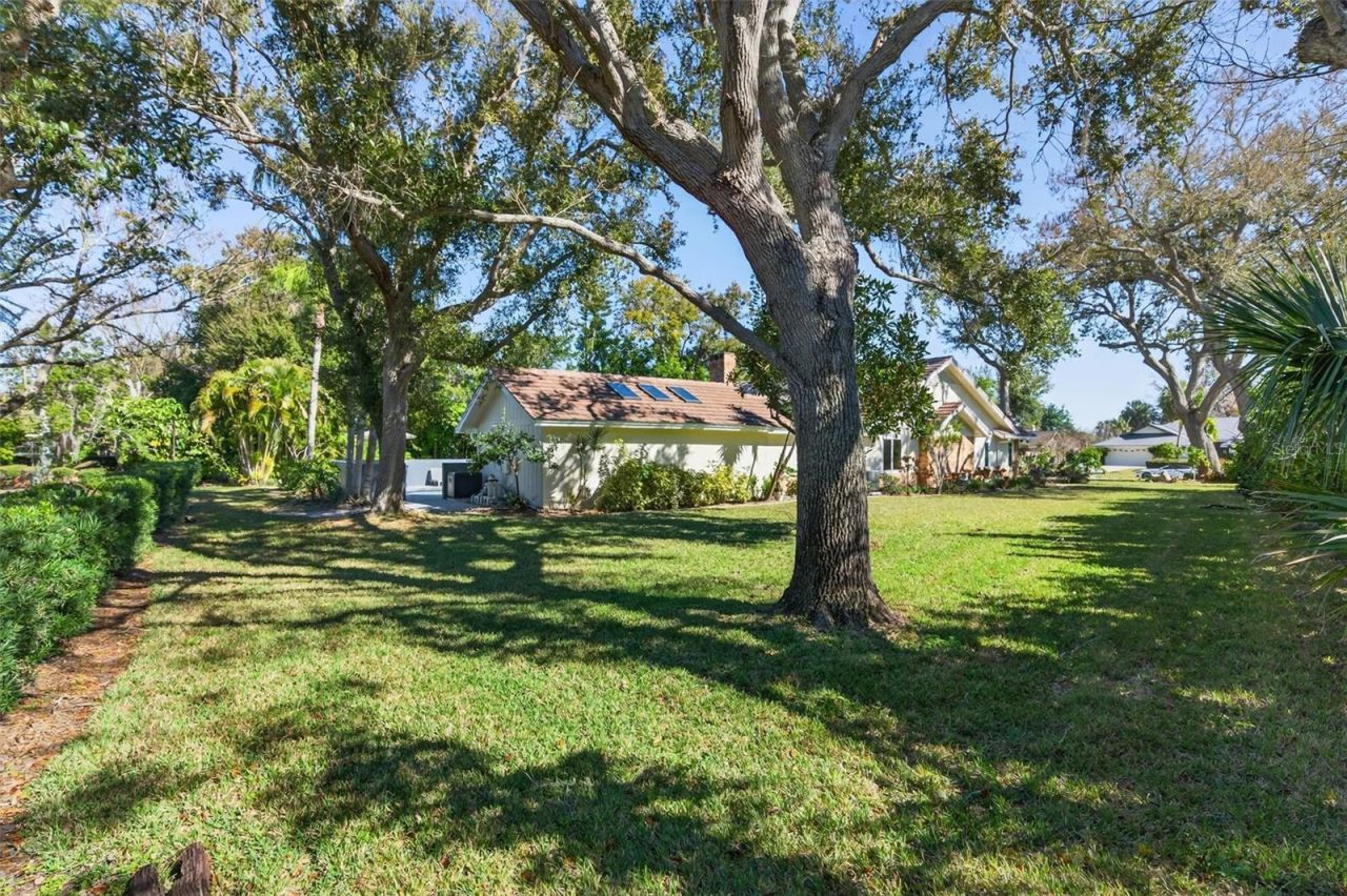 2392 Landings Circle, Bradenton, FL 34209 Photo