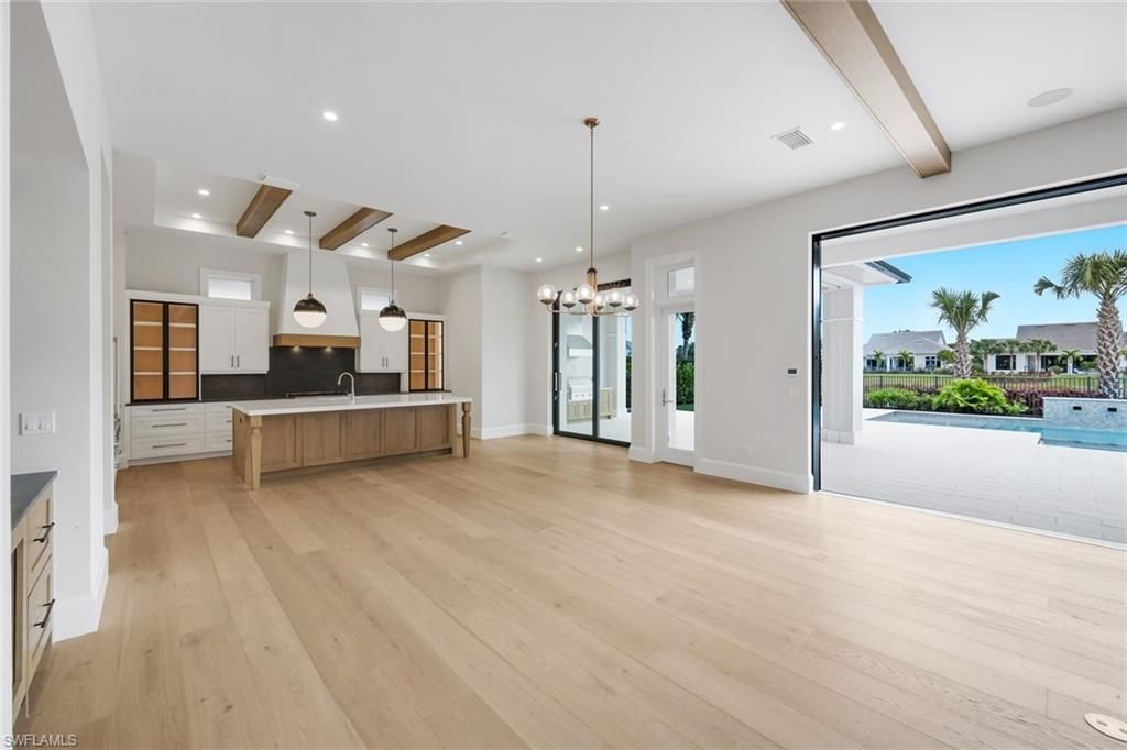 16728 Enclave Cir, Naples, FL 34110 Photo