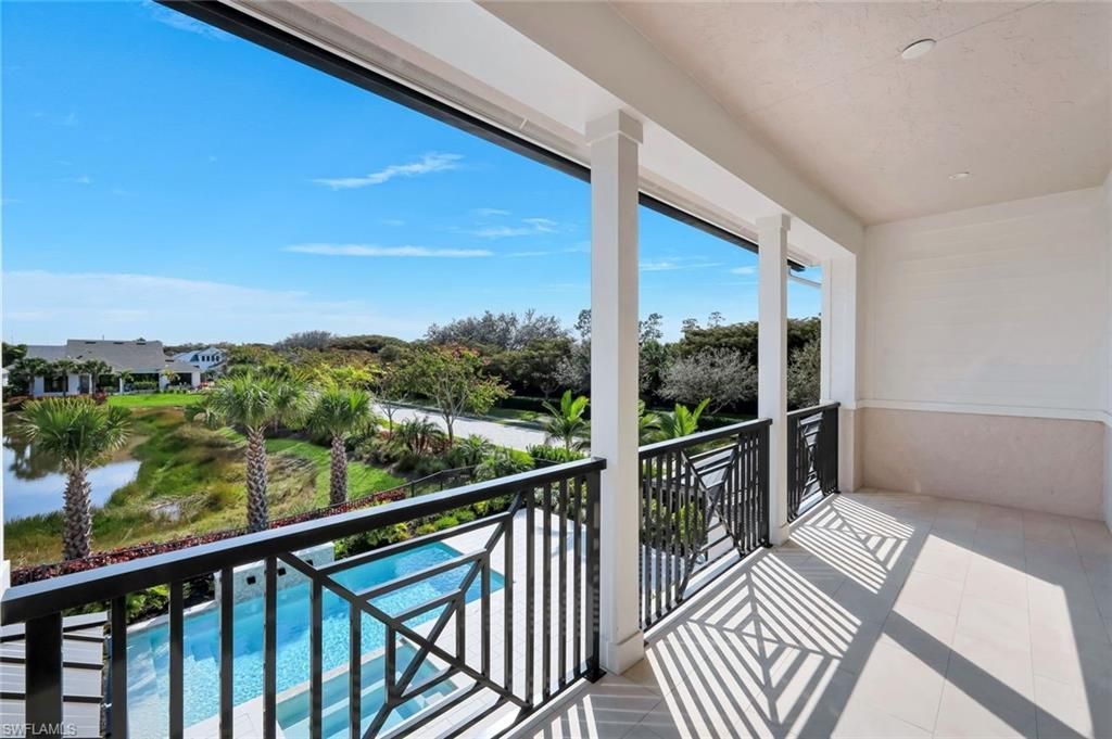 16728 Enclave Cir, Naples, FL 34110 Photo